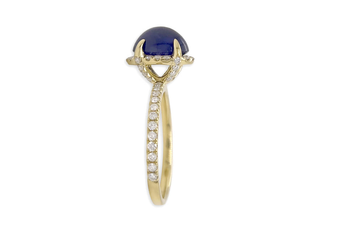 Ring 18kt Gold Oval Blue Sapphire Cabochon &amp; Diamonds