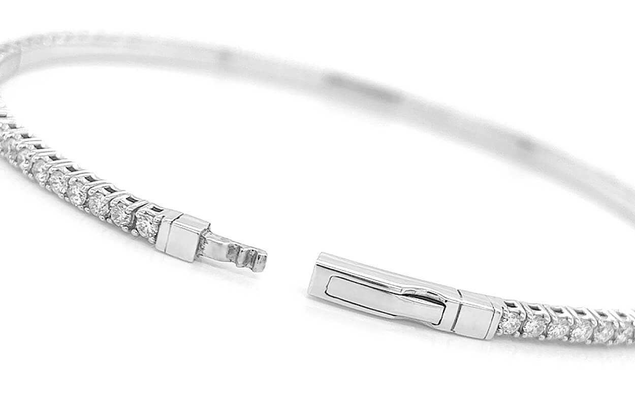 Bracelet 14kt White Gold &amp; Diamonds Bangle Tennis