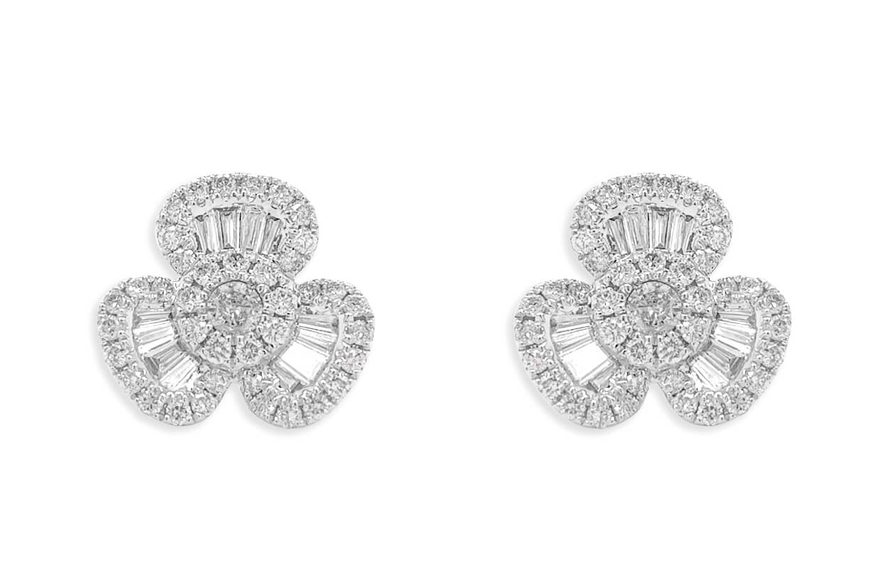 Earrings 18kt Gold Baguette &amp; Round Diamonds Flowers