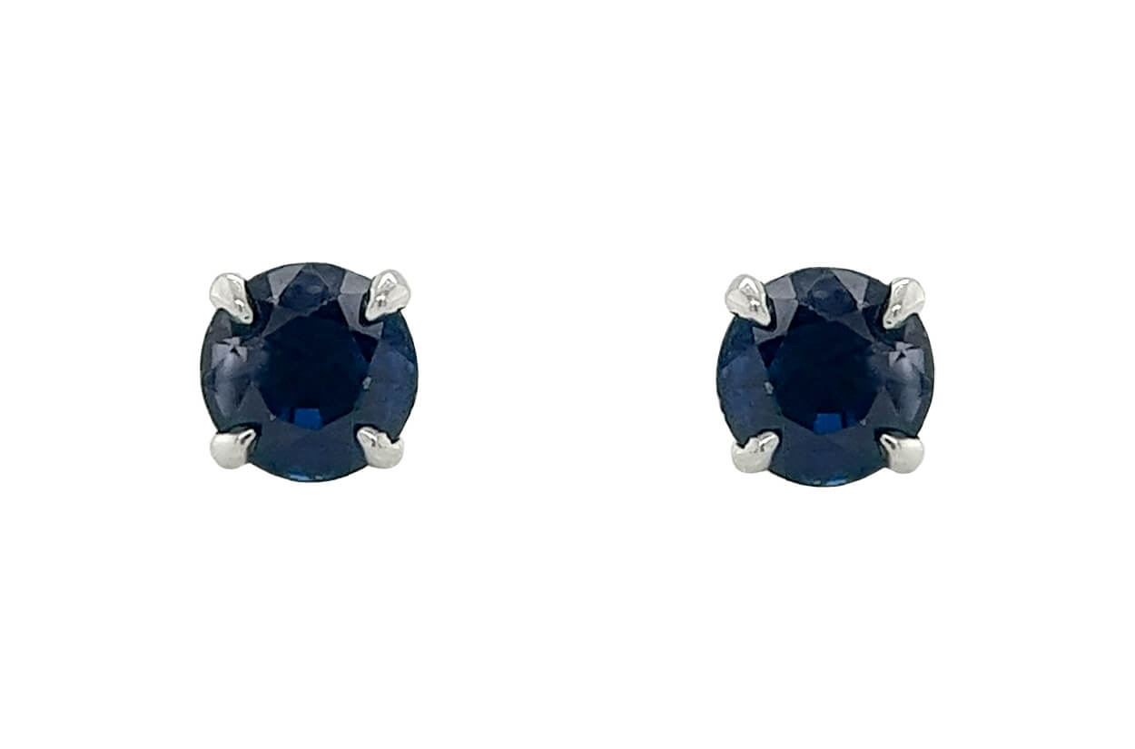 Earrings 18kt Gold 4 Prongs Blue Sapphires Studs