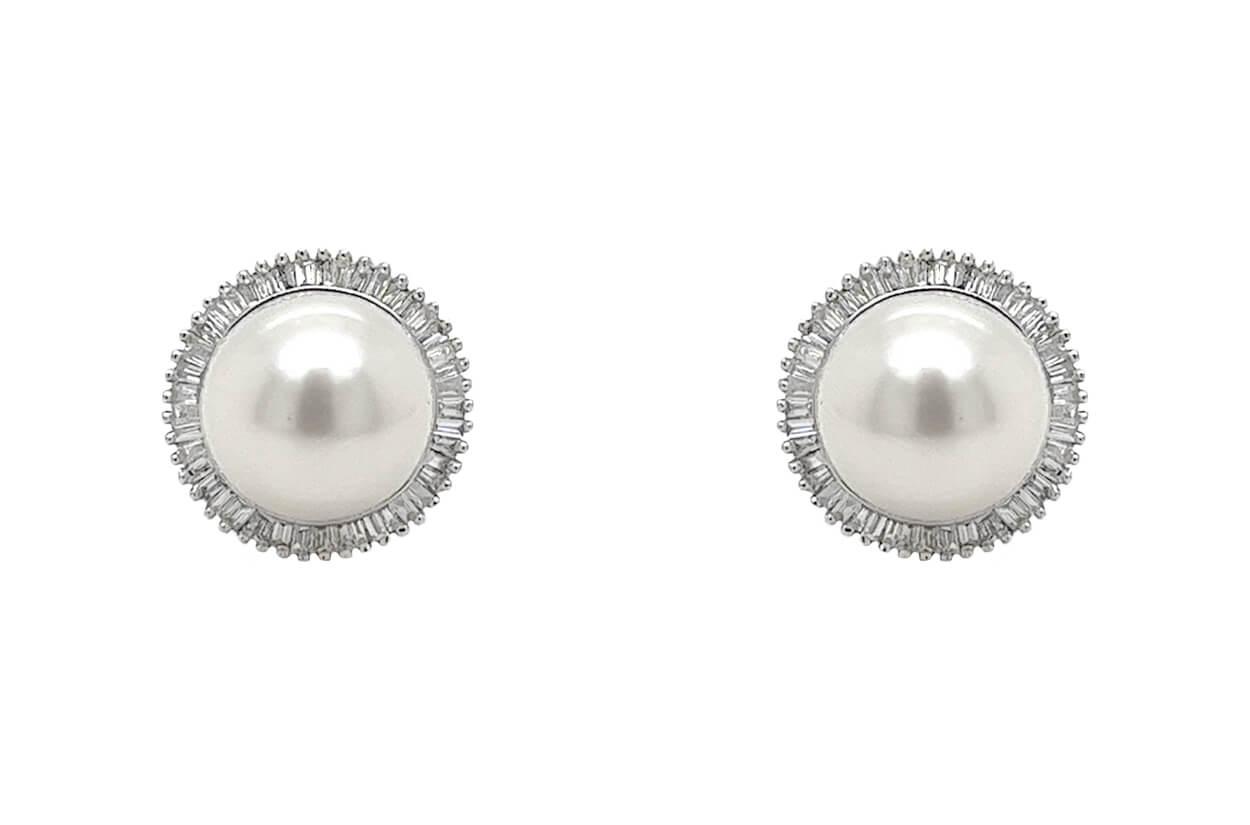Earrings 18kt Gold Pearls &amp; Baguette Diamonds Halo Studs