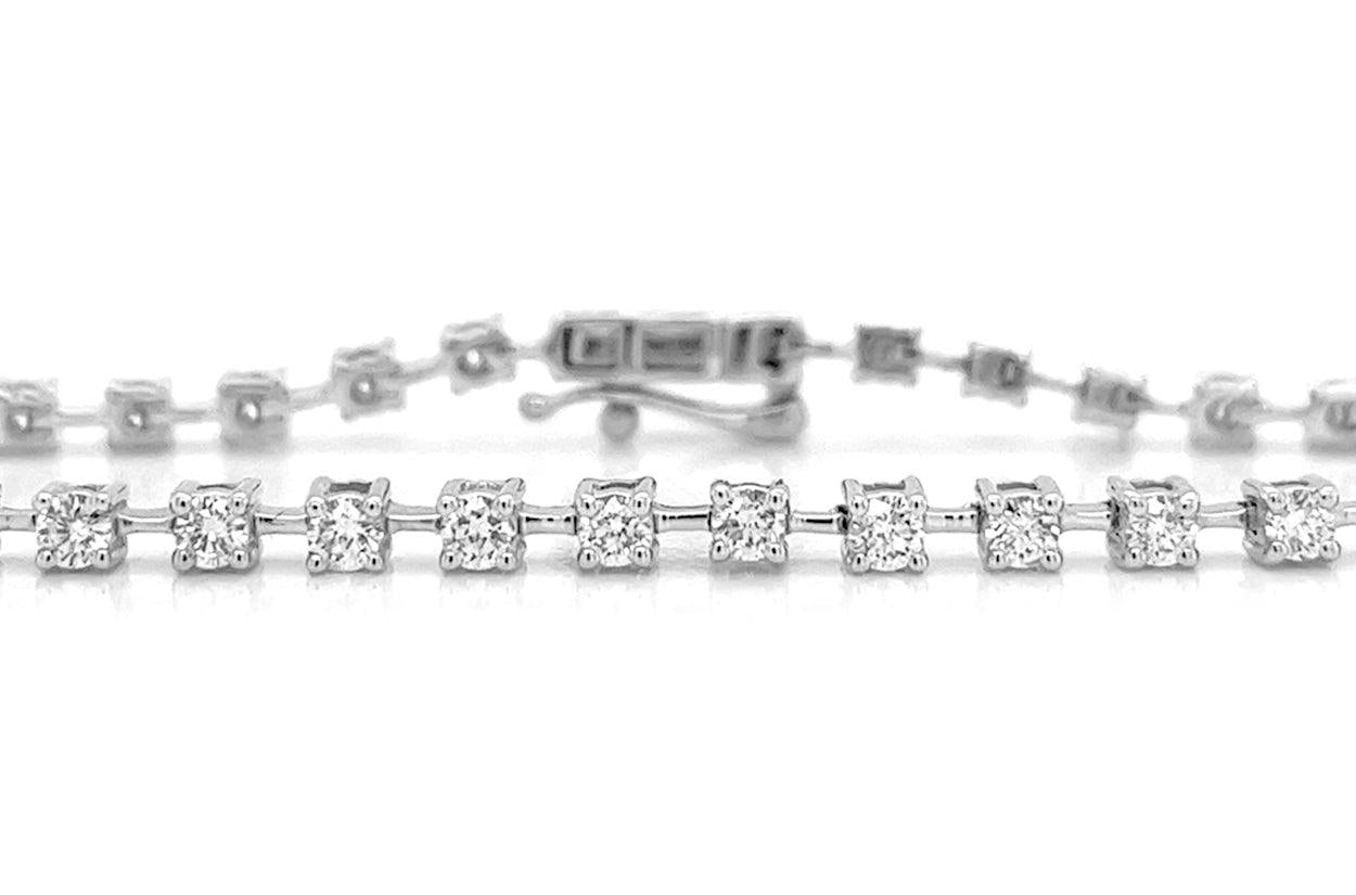 Bracelet 18kt White Gold &amp; Four Prongs Diamonds Tennis - Diamond Tales Fine Jewelry