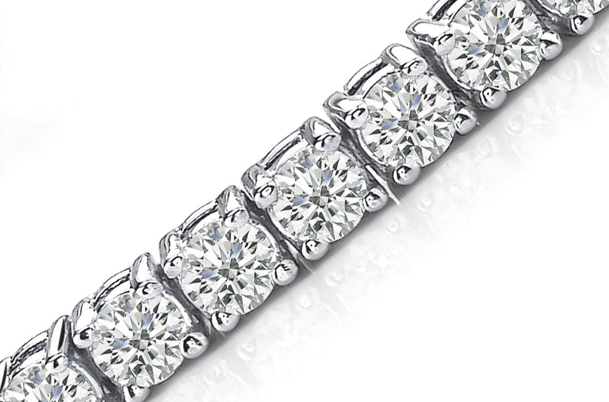 Bracelet 18kt White Gold Tennis with 62 Diamonds - Diamond Tales Fine Jewelry