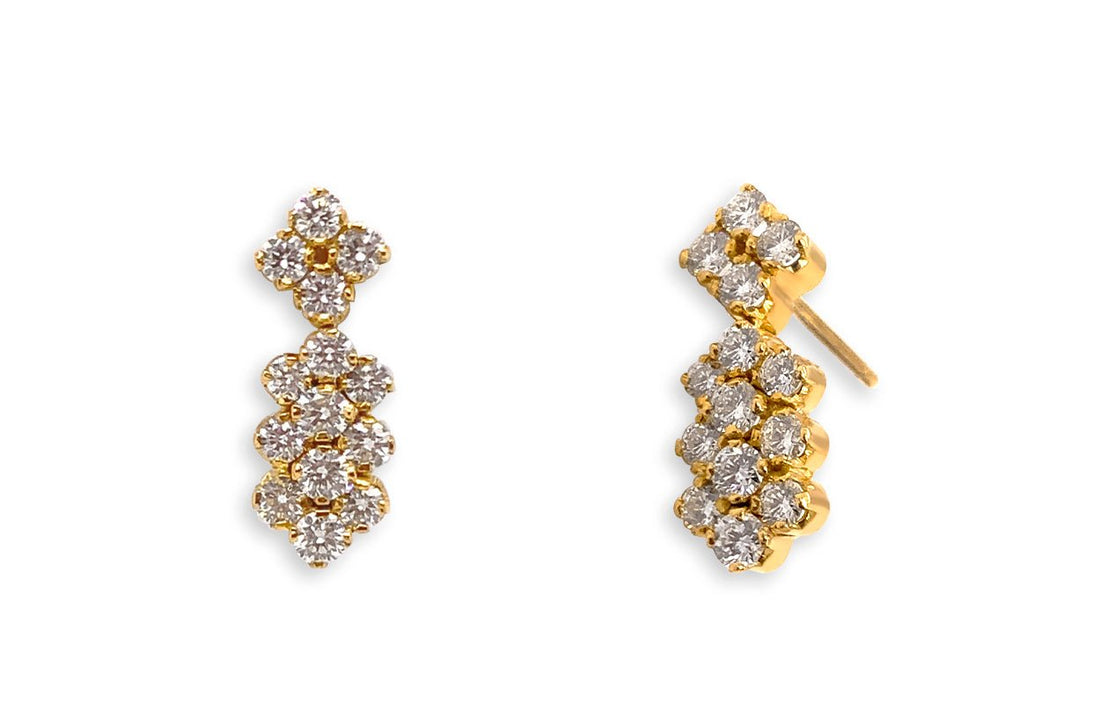 Earrings 18kt Glamorous Vintage Studs with Diamonds - Diamond Tales Fine Jewelry