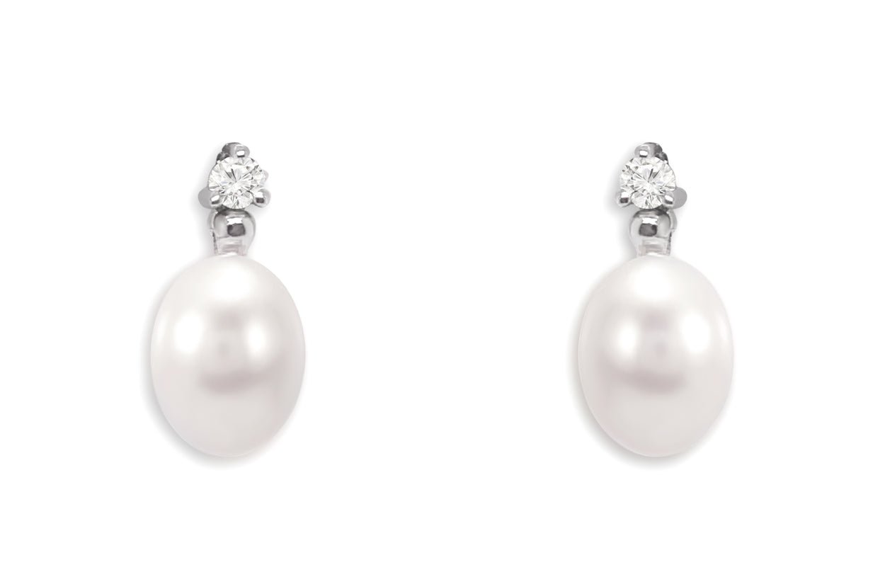 Earrings 18kt Gold Oval Pearls &amp; Diamonds - Diamond Tales Fine Jewelry