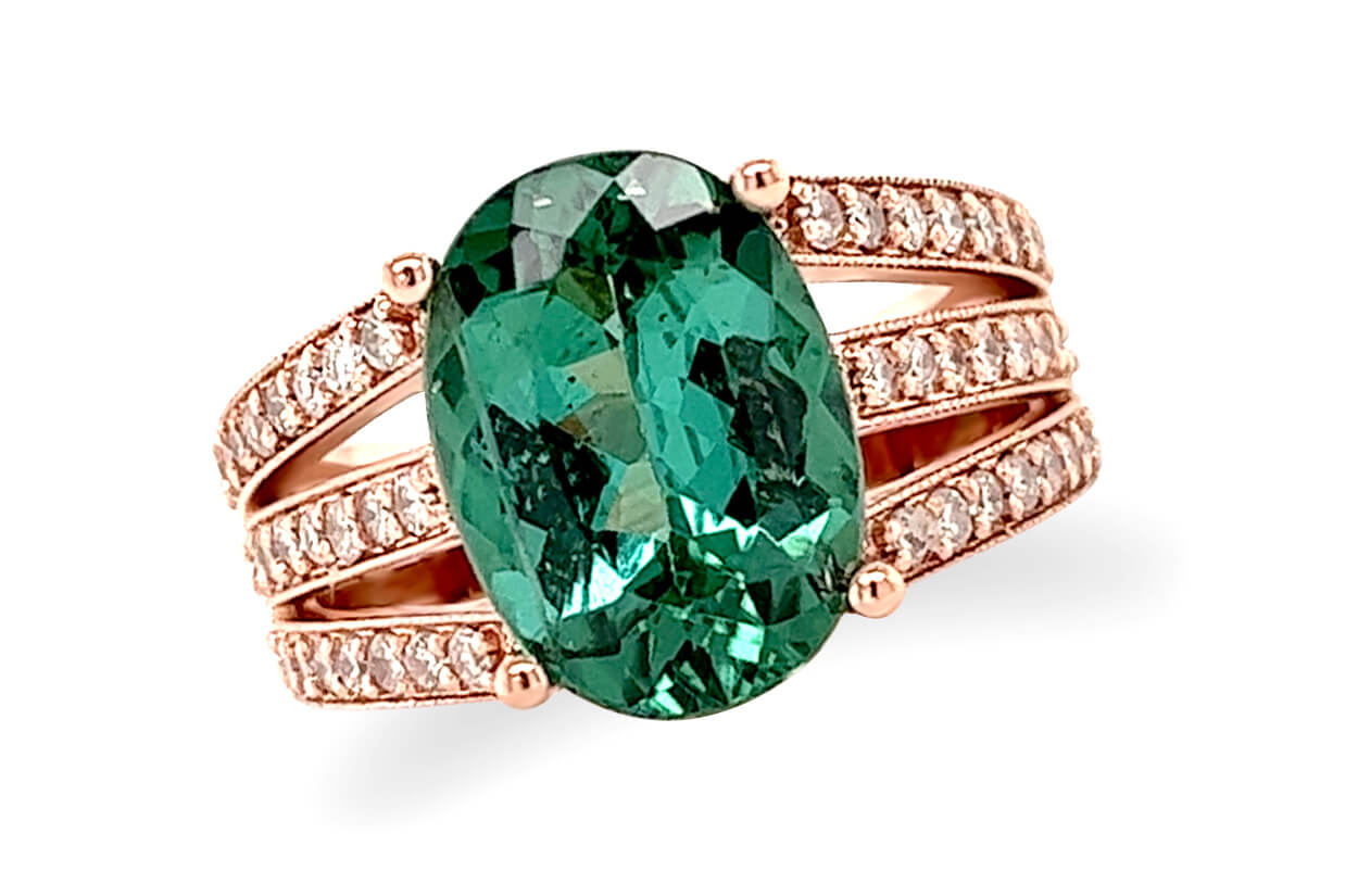 Ring 14kt Gold Oval Green Tourmaline &amp; Diamonds Split Shank - Diamond Tales Fine Jewelry