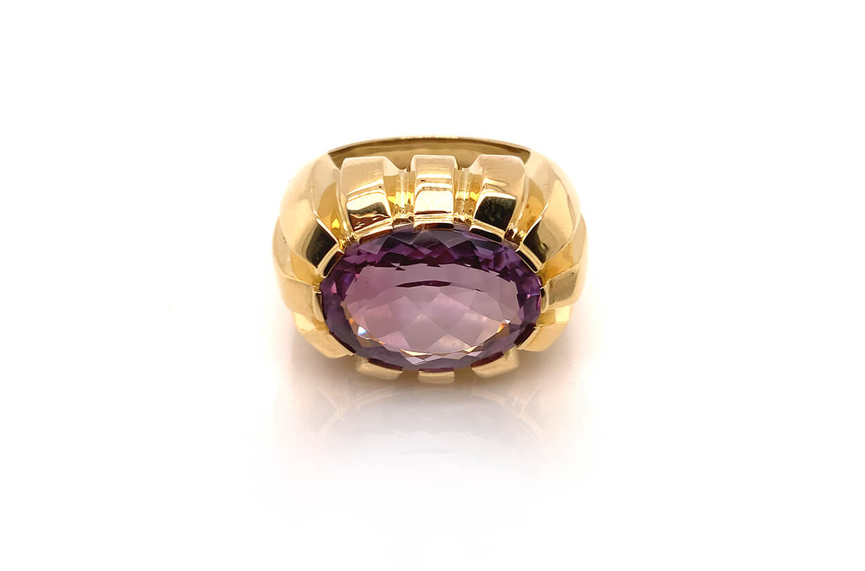 Ring 18kt Gold Oval Faceted Amethyst - Diamond Tales Fine Jewelry