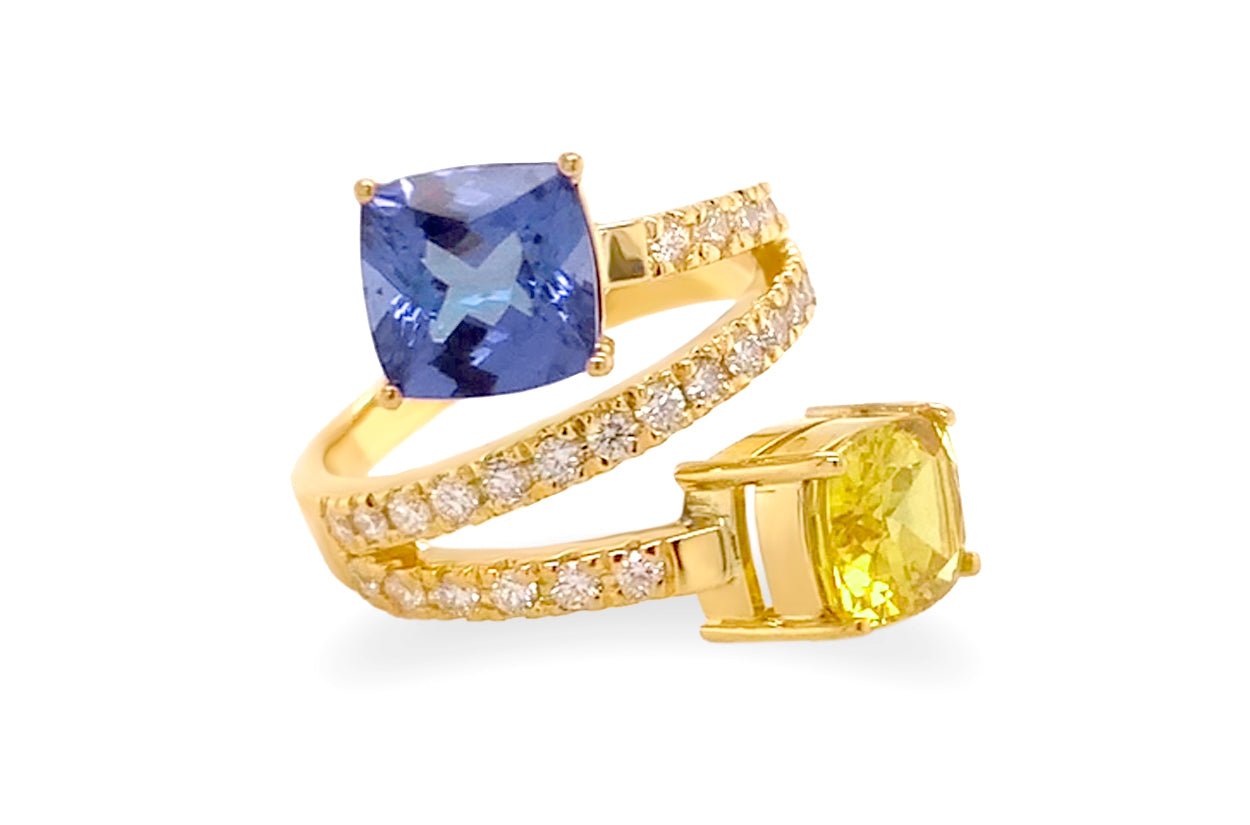 Ring 18kt Gold You and Me Tanzanite Sapphire &amp; Diamonds - Diamond Tales Fine Jewelry