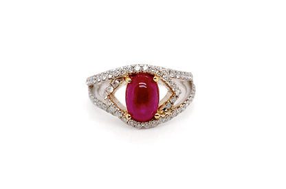 Ring 18kt White Gold Ruby Cabochon &amp; Diamonds - Diamond Tales Fine Jewelry