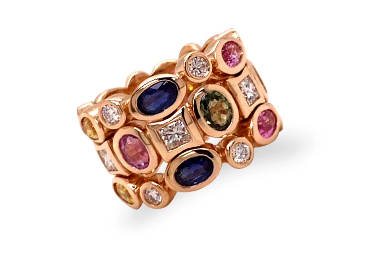 Ring Multicolor Sapphires &amp; Diamonds in Gold - Diamond Tales Fine Jewelry